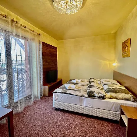 Silvia Veľká Lomnica - Vysoké Tatry Apartamento Vel'ka Lomnica